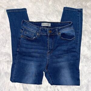 🌟 Blue Skinny Jeans 🌟